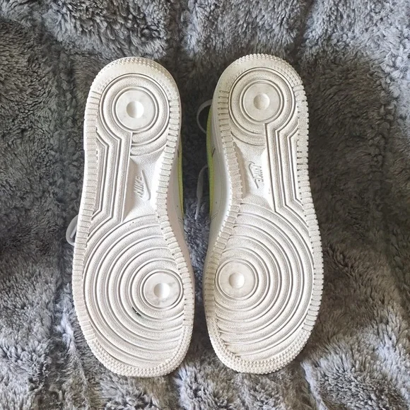 Nike Air Force 1 Low Worldwide sz 5.5Y CK6924-101 - Picture 7 of 8